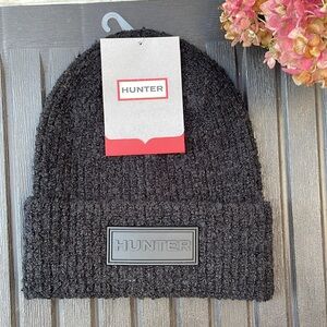 Hunter - Black Knit Hat